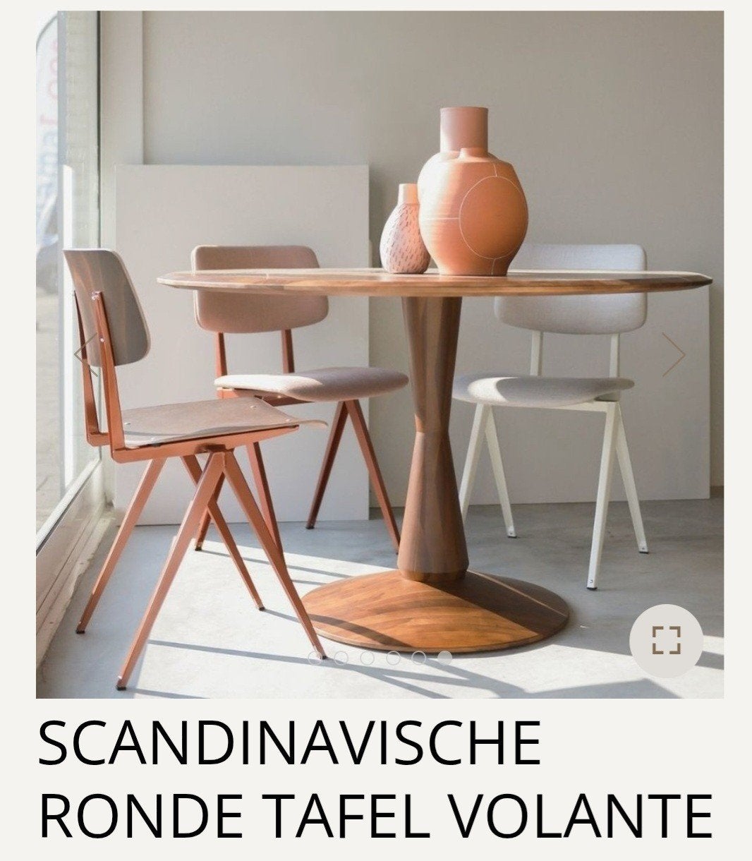 Sav en Økse Scandinavische ronde eettafel, 130 cm, eiken, Huis en Inrichting, Ophalen, Scandinavisch, Zo goed als nieuw, Vijf personen of meer