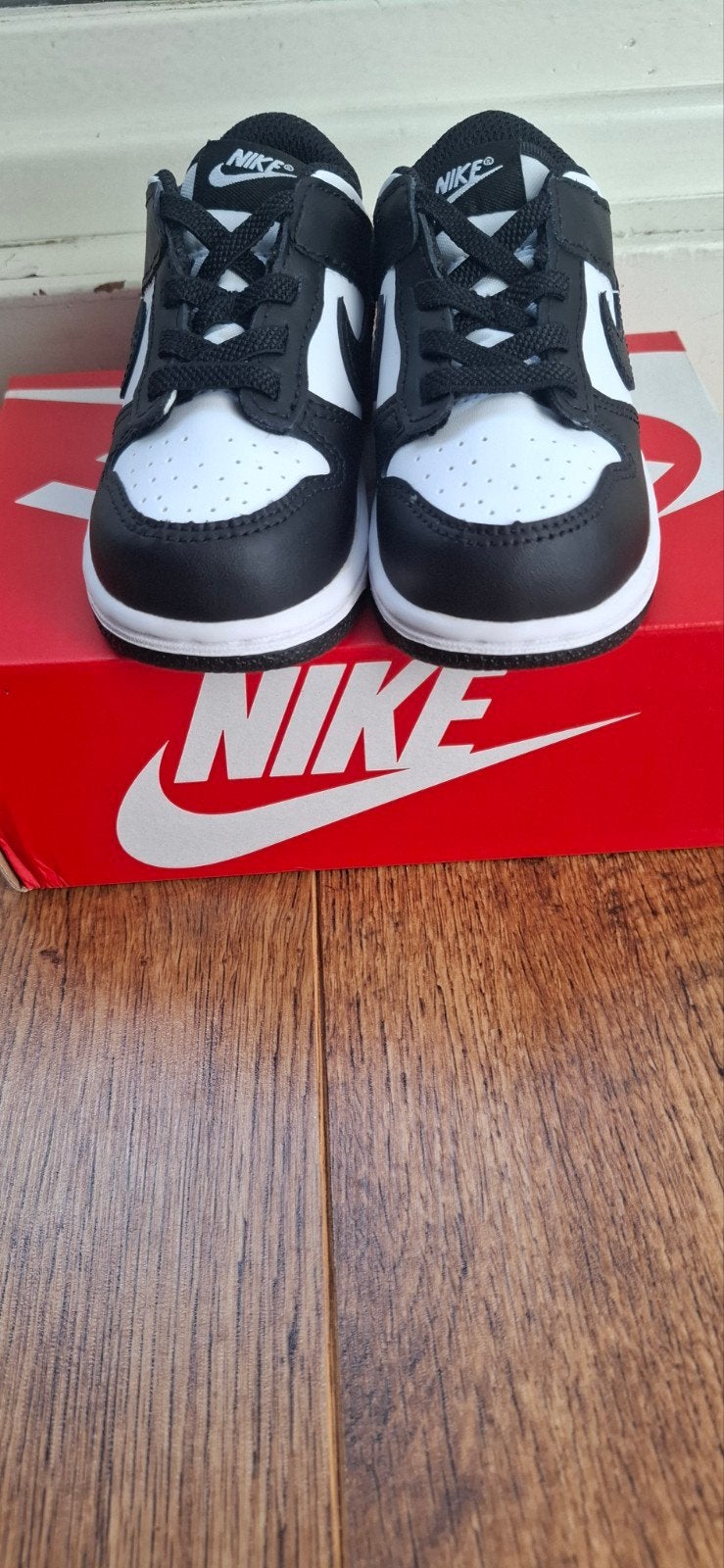 Nike Dunk Low Panda baby schoentjes maat 23.5, Schoentjes, Jongetje of Meisje, Nieuw, Ophalen of Verzenden