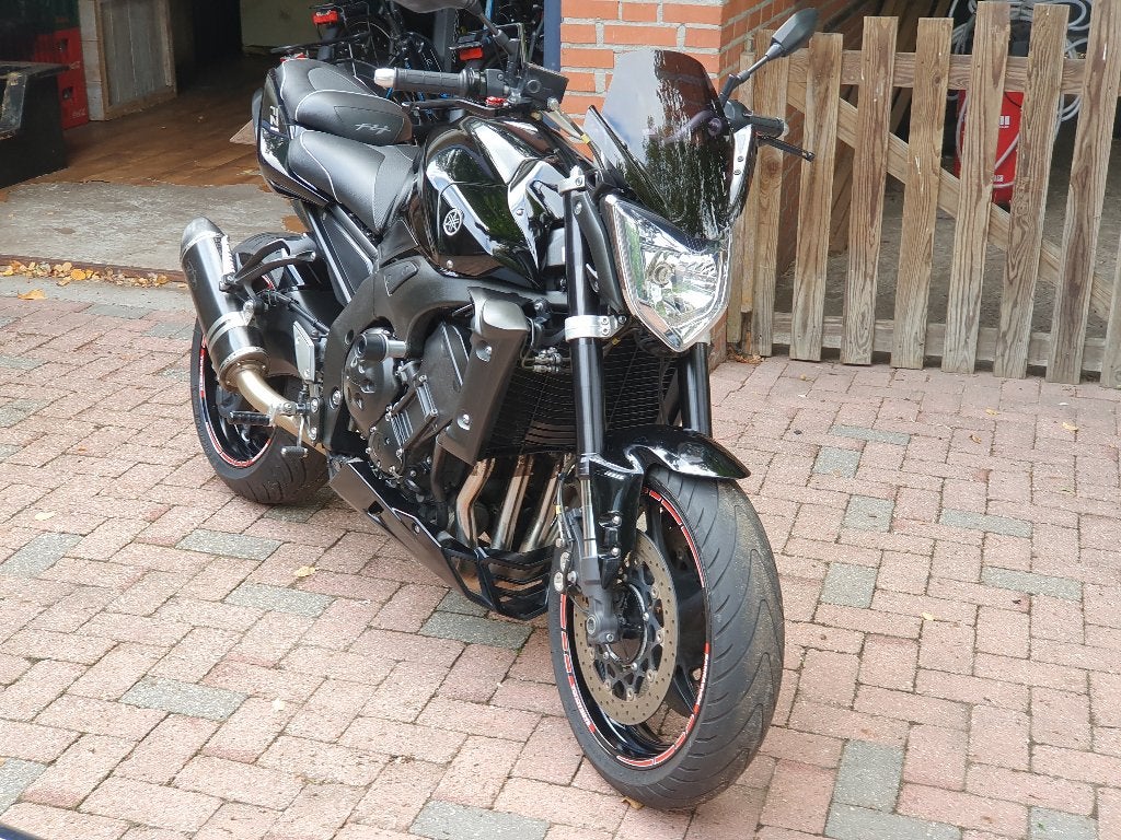 Yamaha fz1 black edition bj 2012 abs en weinig km, 4 cilinders, Motorrijbewijs A, Gebruikt, Particulier
