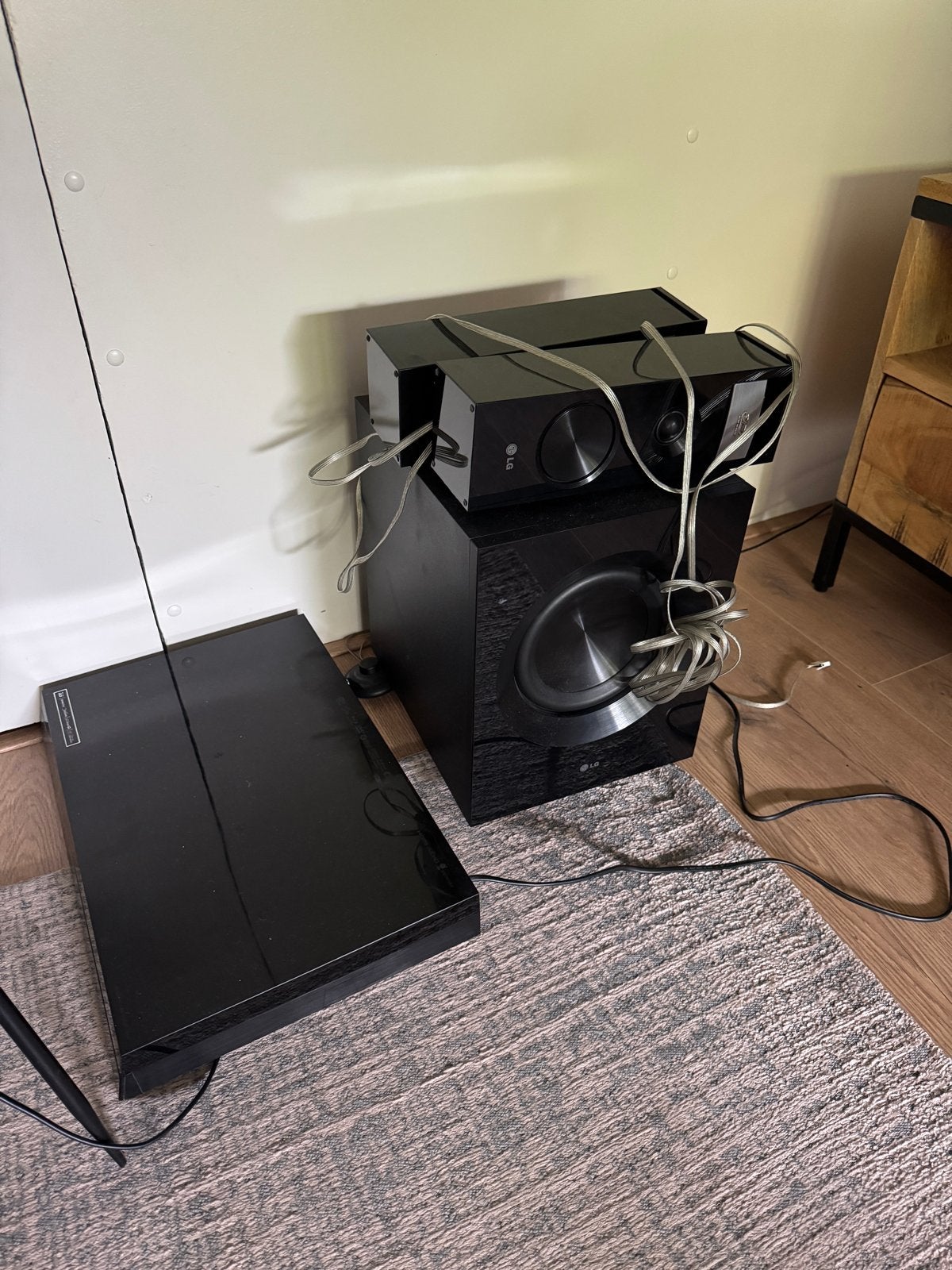 LG Soundsystem met Blu-ray speler en subwoofer, Blu-ray-speler, 70 watt of meer, Ophalen, Overige merken