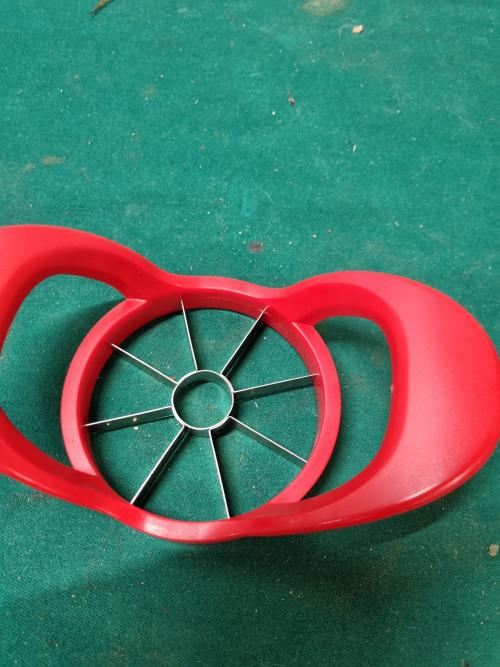 Appelsnijder rood metaal groot, Ophalen of Verzenden, 'T Olde Gre-j, Info@toldegrej.nl, Endepoelstraat 20f Didam