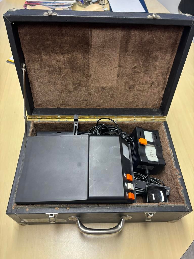 Zeiss / ikon infolux 200 diaprojector in koffer, Ophalen of Verzenden, Zo goed als nieuw, Zeiss, Zeiss