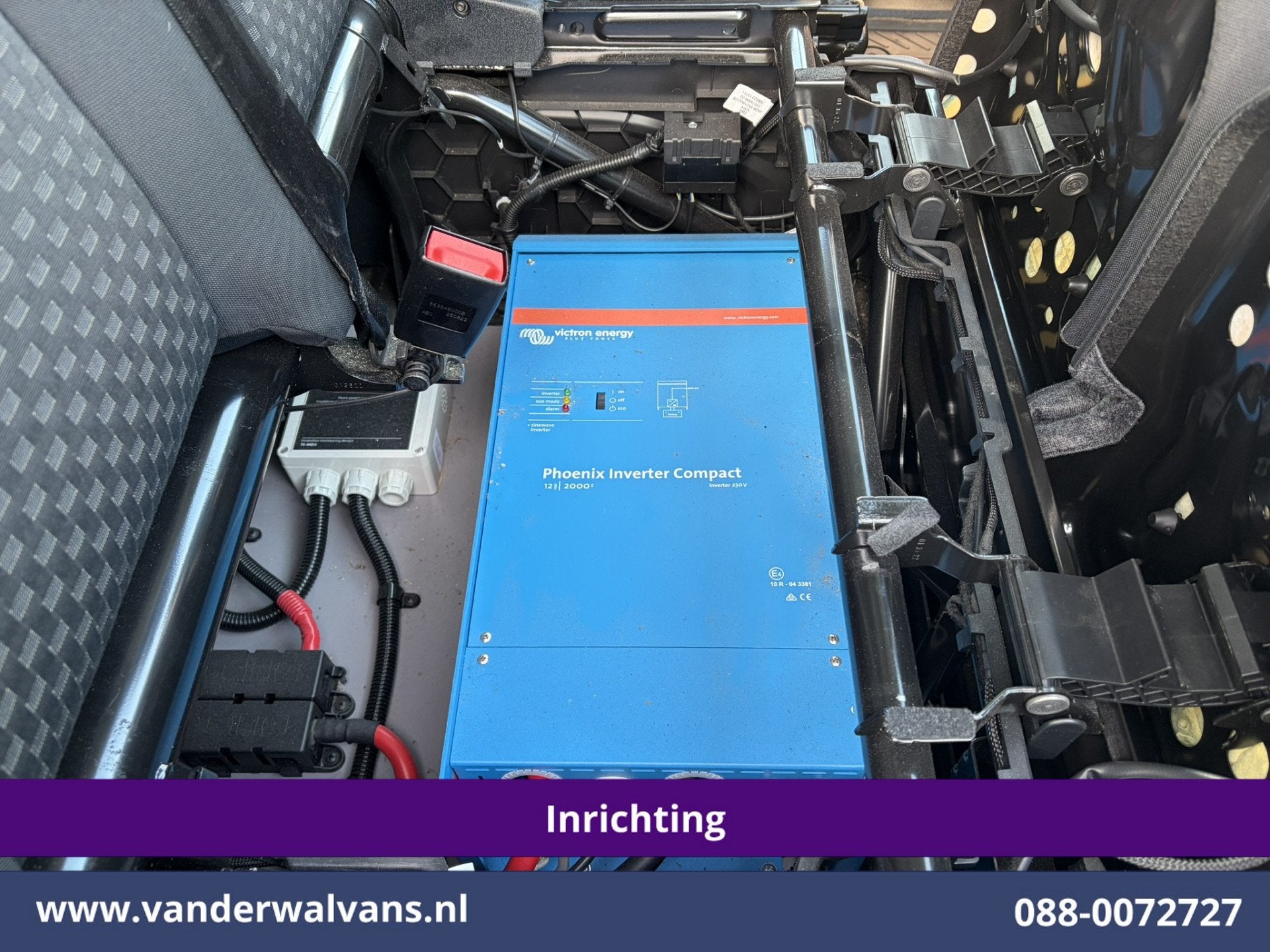 Ford Transit Custom 2.0 TDCI L1H1 Inrichting Euro6 Airco | 2, Voorwielaandrijving, Dealer onderhouden, Stof, 4 cilinders