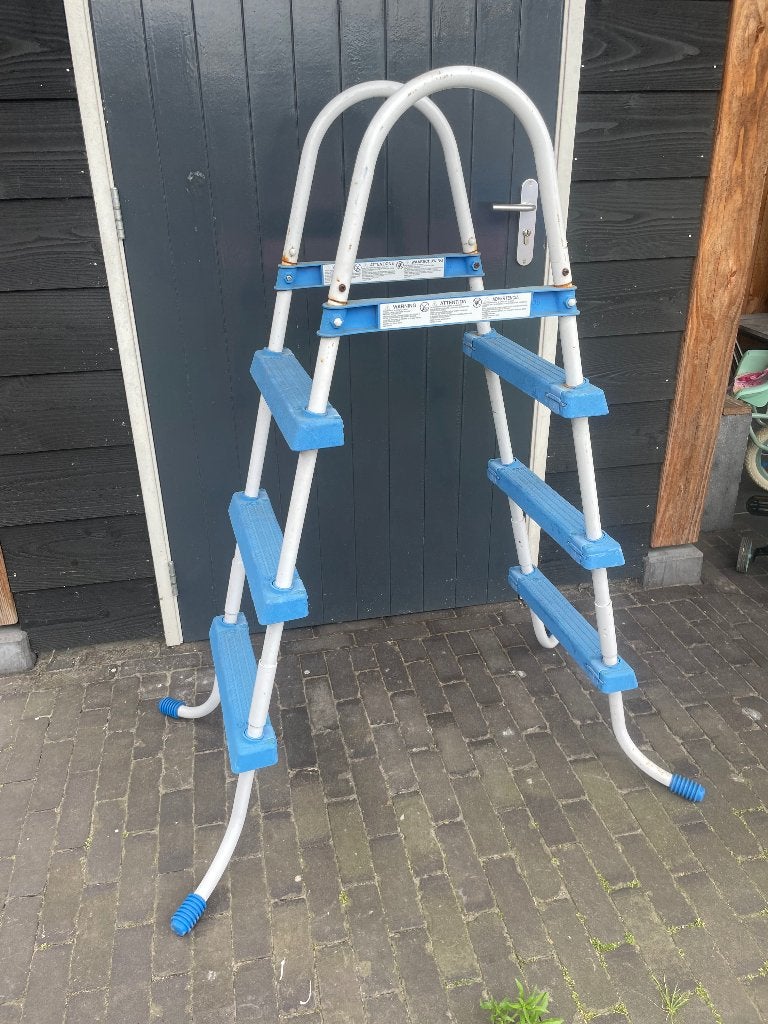 Trap zwembad, Tuin en Terras, Zwembad-toebehoren, Ophalen, Gebruikt, Ladder