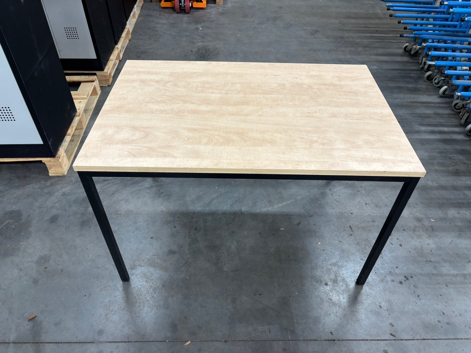Bureau, kantinetafel of computertafel, Huis en Inrichting, Ophalen