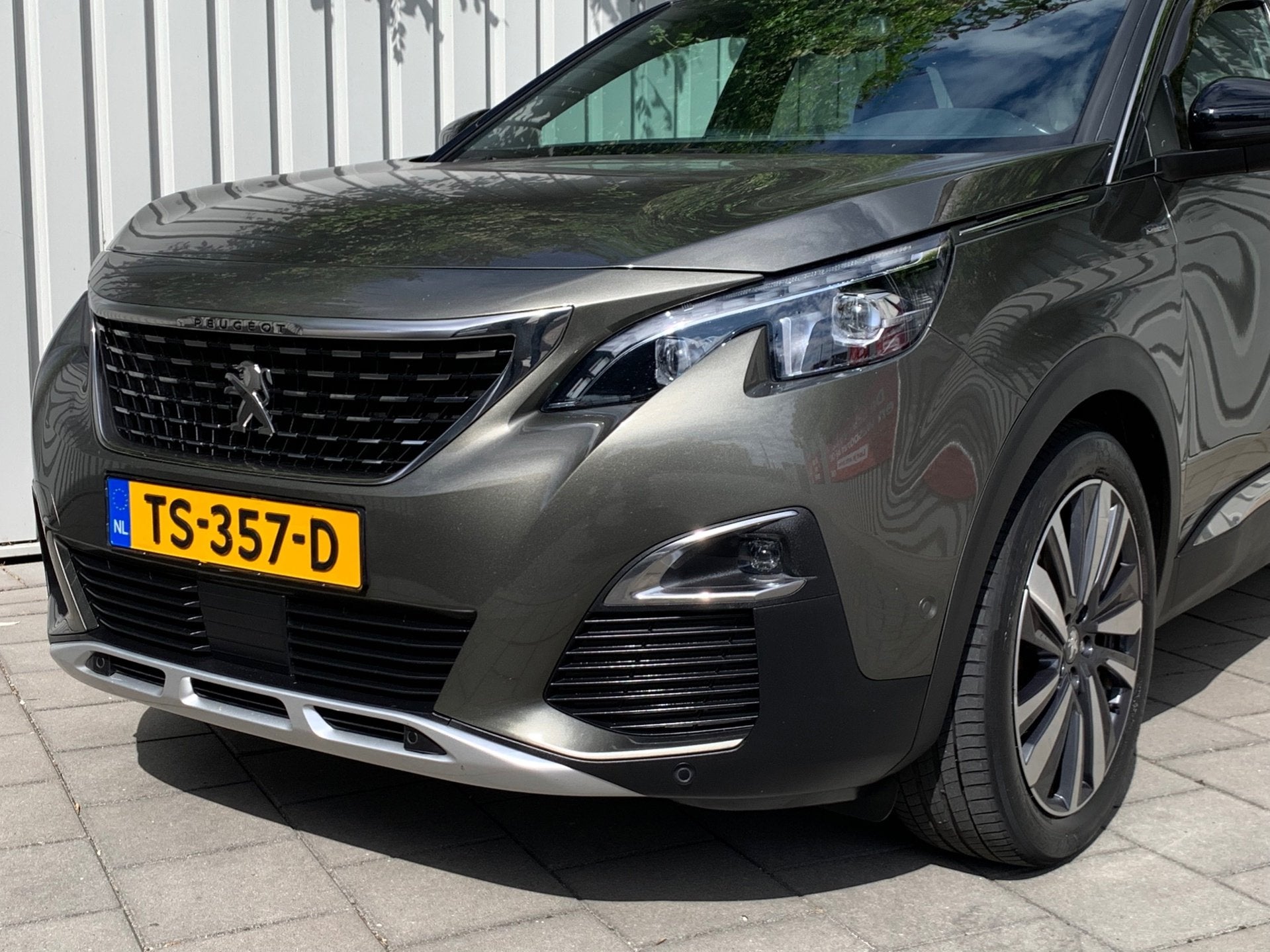 Peugeot 3008 1.2 PureTech GT Line|360 Camera|Navigatie|Clima, Voorwielaandrijving, Gebruikt, 1199 cc, Automatische klimaatregeling