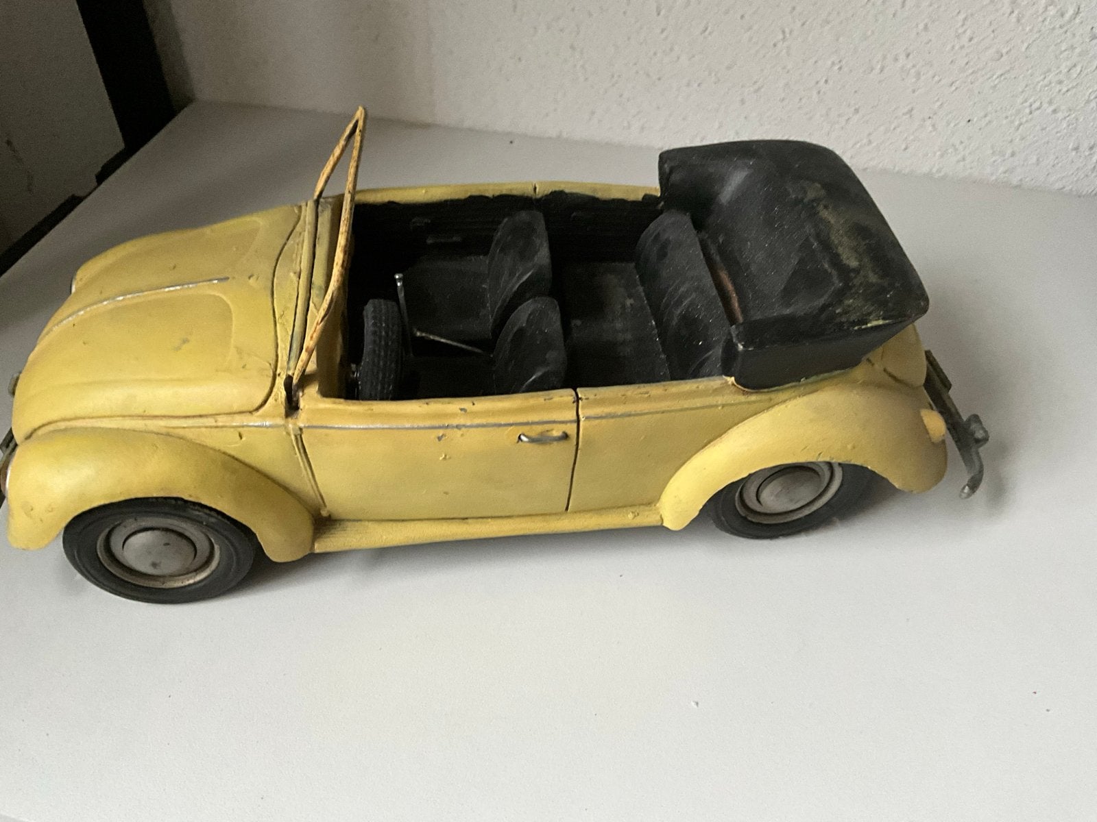 Antieke Volkswagen Kever Cabriolet Model, Ophalen