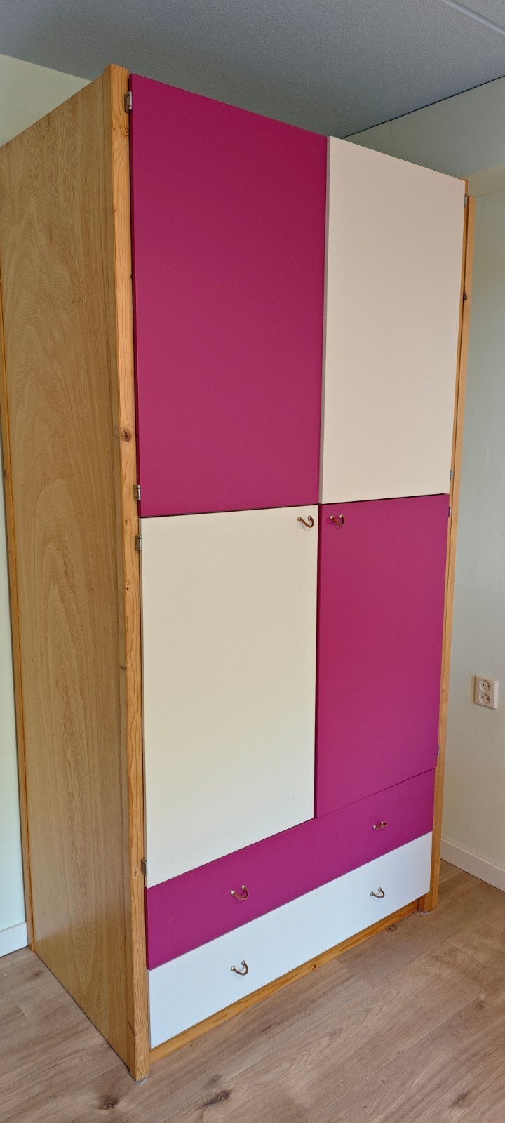 Lundia kinder kledingkast 60x100x208 cm, Gebruikt, 100 tot 150 cm, 200 cm of meer, Grenenhout