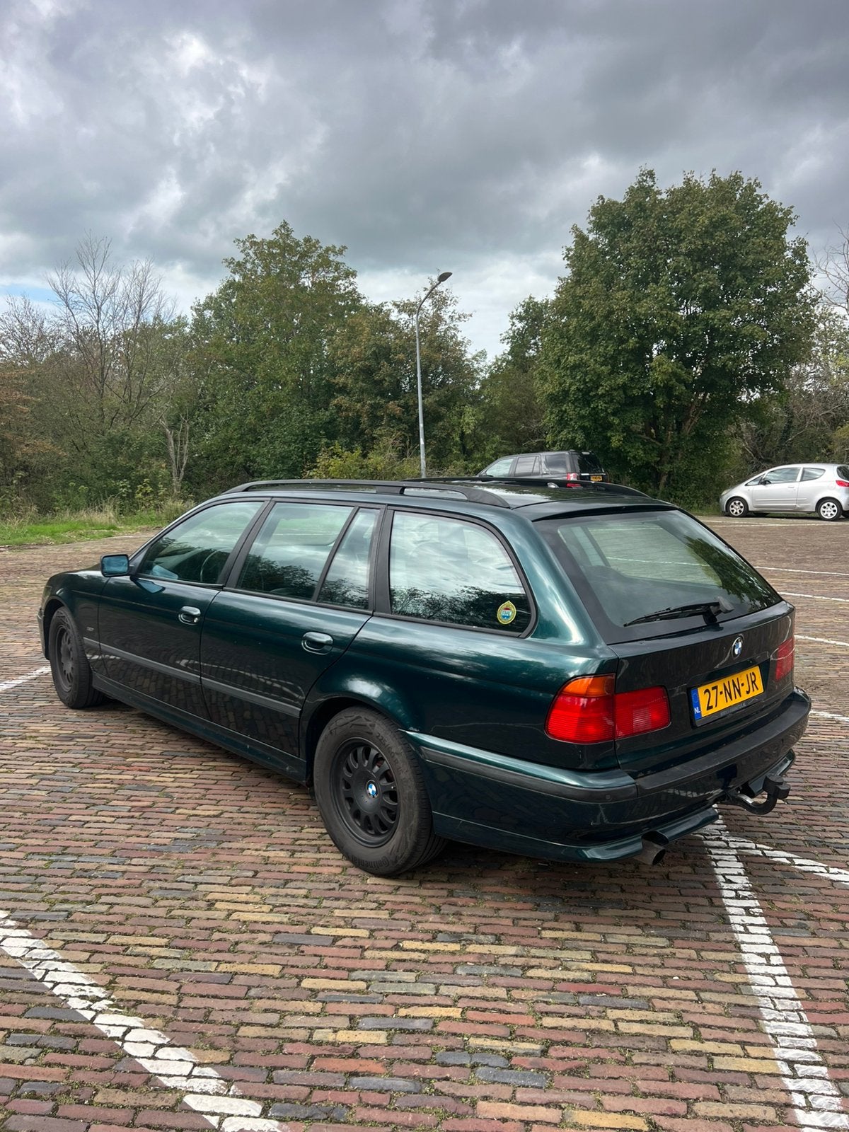 BMW 5-Serie 2.8 I 528 Touring AUT 1997 Groen, Auto's, Automaat, Achterwielaandrijving, 2000 kg, Stationwagon