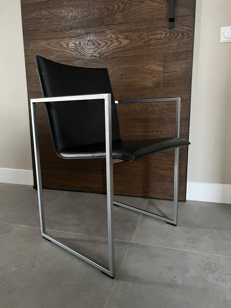 Arco Frame lederen stoel op stalen frame, Huis en Inrichting, Stoelen, Zo goed als nieuw, Vier, Leer, Metaal, Zwart, Ophalen