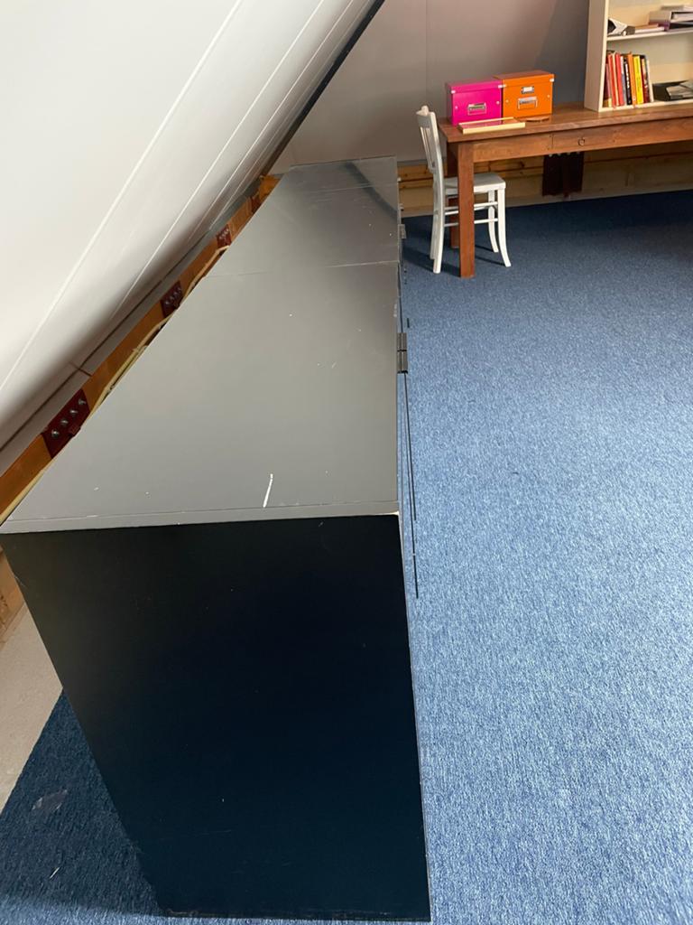 Pastoe dressoir - driedelig, Huis en Inrichting, Kasten | Dressoirs, Ophalen, Gebruikt, 200 cm of meer, Met lade(s)