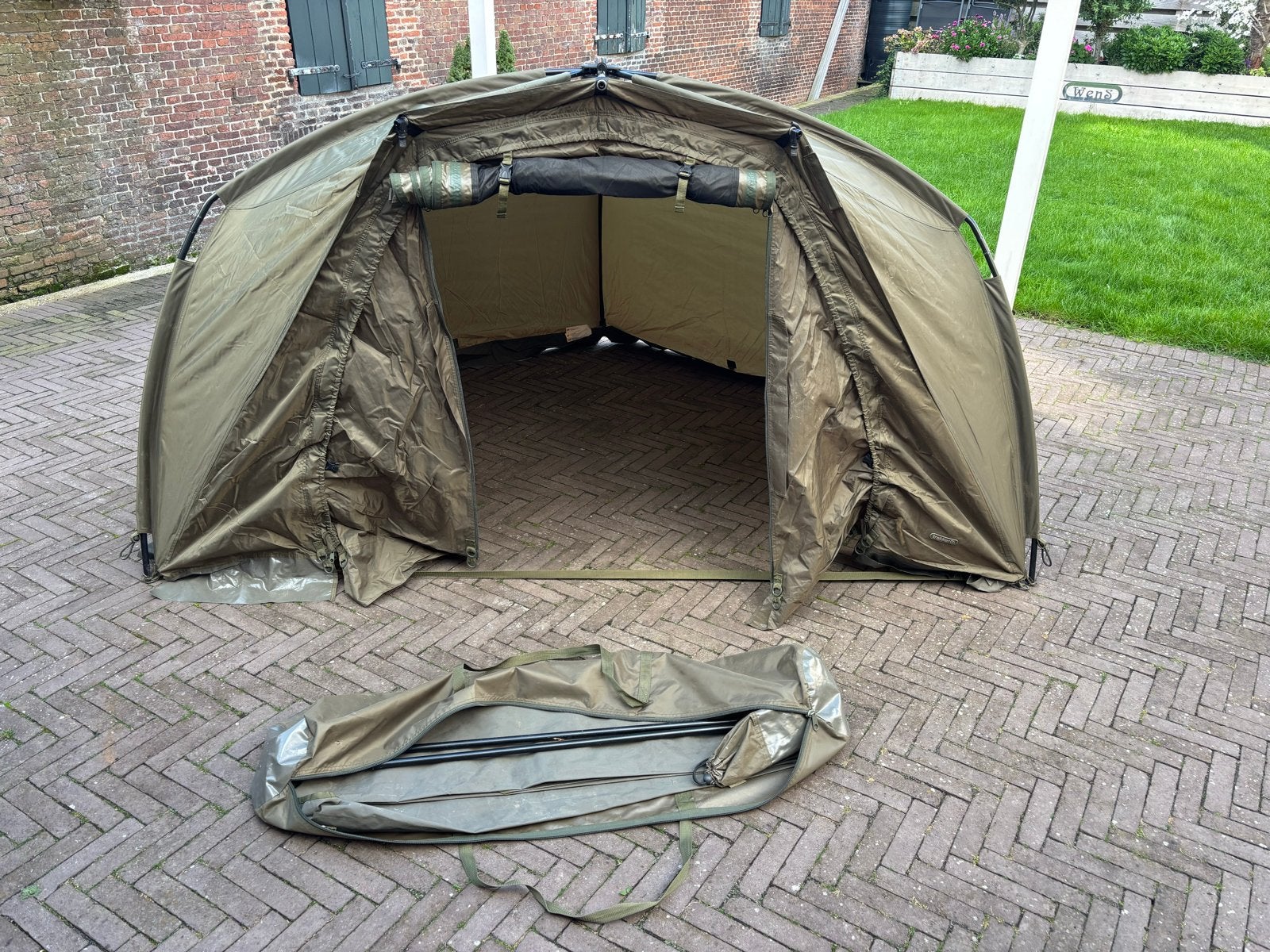 Trakker Tempest 100 Bivvy - Zo goed als nieuw, Ophalen of Verzenden, Zo goed als nieuw