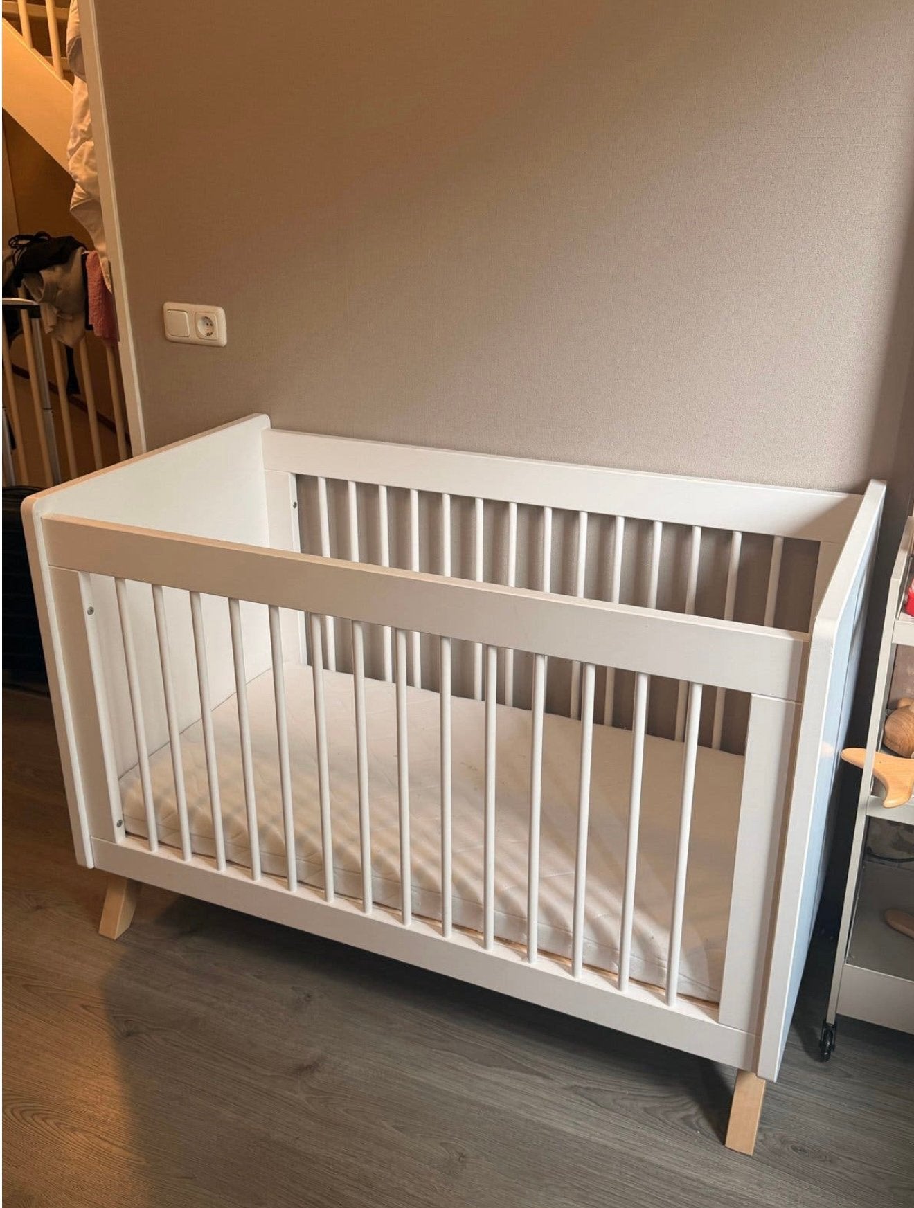 Bopita Fenna Babybed / ledikant Wit/Naturel – 60 x 120 cm, Ophalen, Gebruikt, Jongetje of Meisje