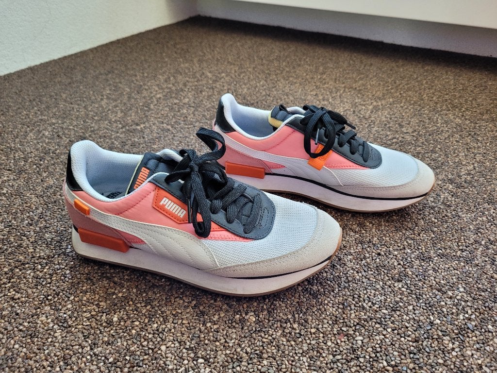 Puma Future Rider Sneakers  / Mt 38 / nieuwstaat, Puma, Wit, Ophalen of Verzenden, Sneakers of Gympen