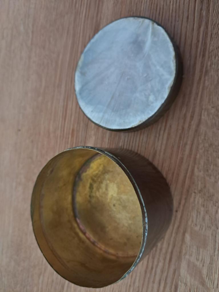 Snuifdoosje messing parelmoer deksel 1920 tricket box, Ophalen of Verzenden