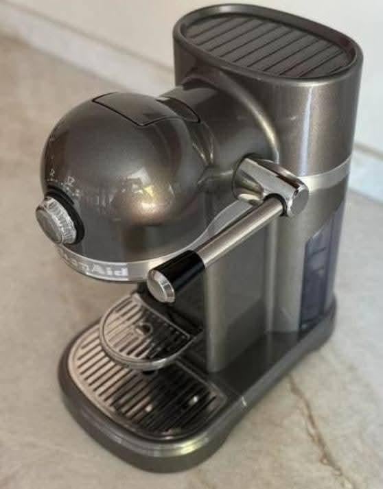 Kitchenaid Artisan, Witgoed en Apparatuur, Keukenmixers, 4 liter of meer, Ophalen of Verzenden, 3 snelheden of meer