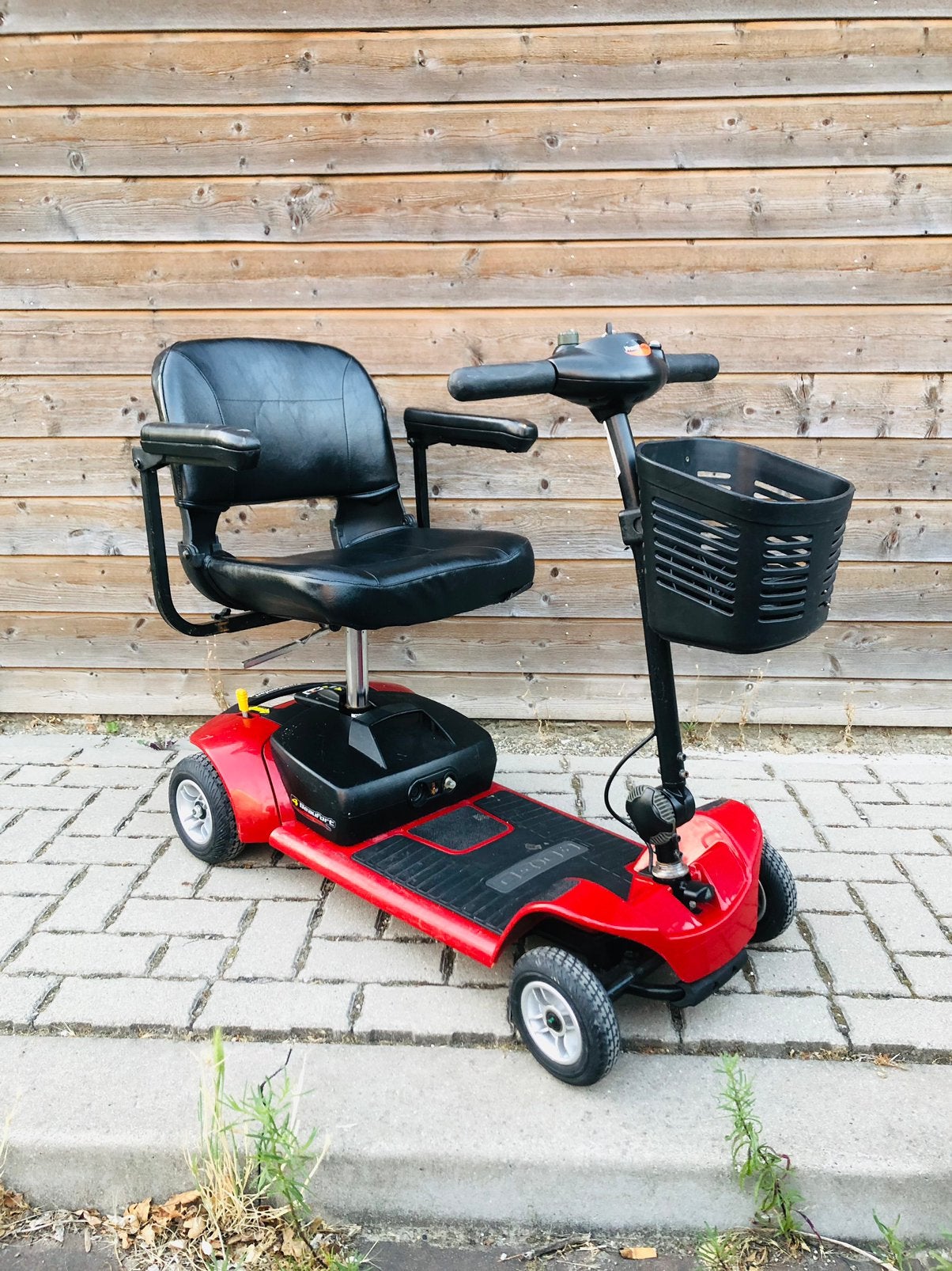 2x Opvouwbare / inklapbare scootmobiel demontabel met 4wiel, 10 km/u of minder, Ophalen of Verzenden, Zo goed als nieuw, Mango