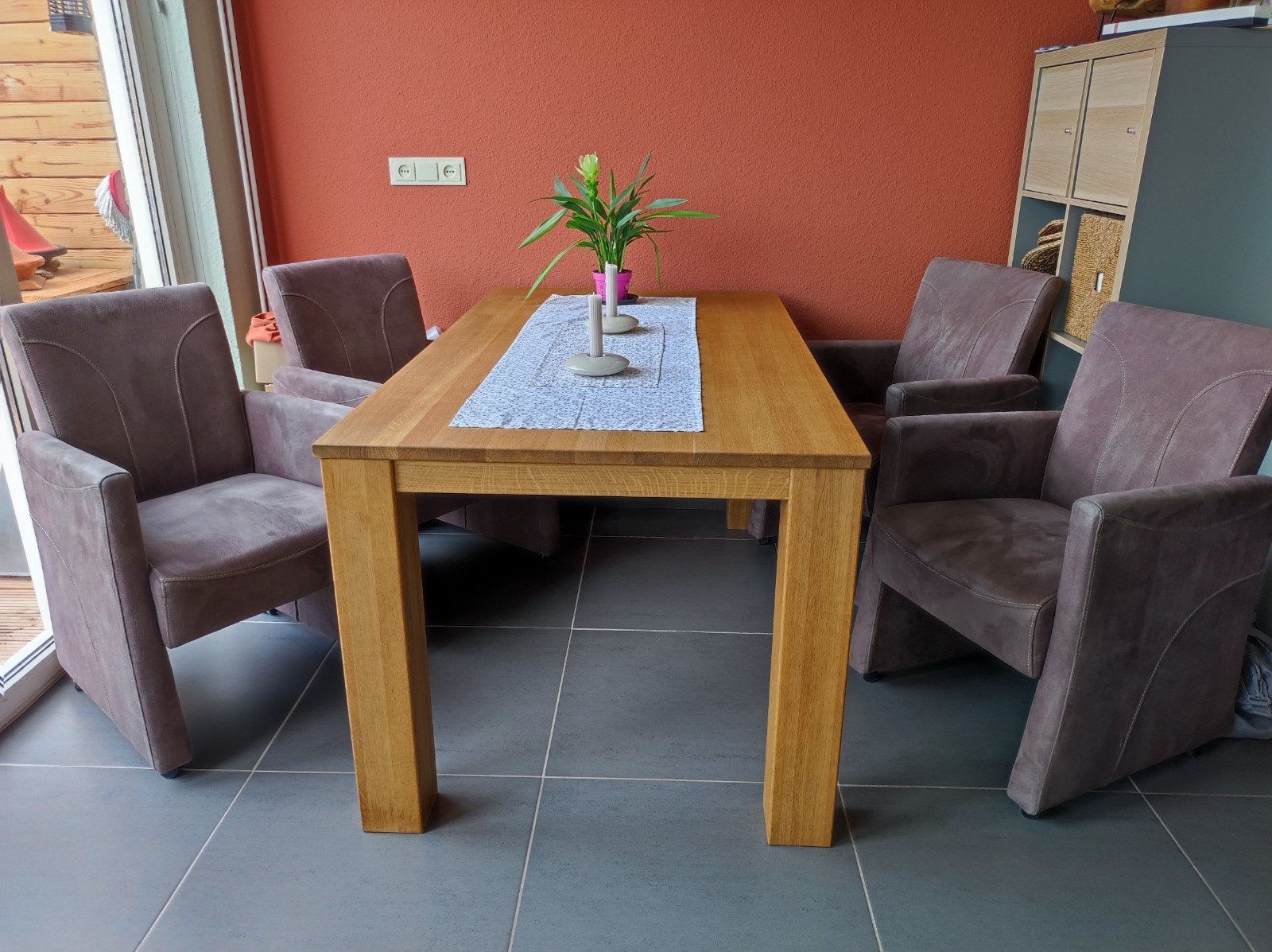 4 suède stoelen op wieltjes, Huis en Inrichting, Stoelen, Ophalen, Gebruikt, Overige kleuren, Vier
