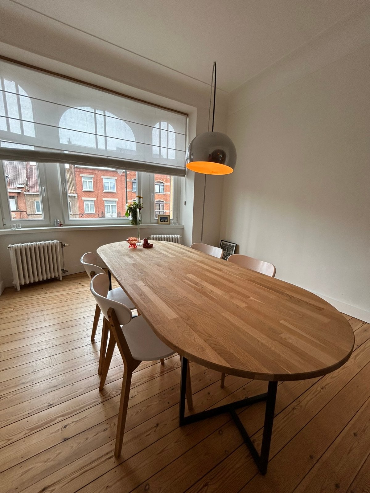 Mooie ovale design eettafel – hout & zwart staal, Deens, 200 cm of meer, Zo goed als nieuw, Vijf personen of meer