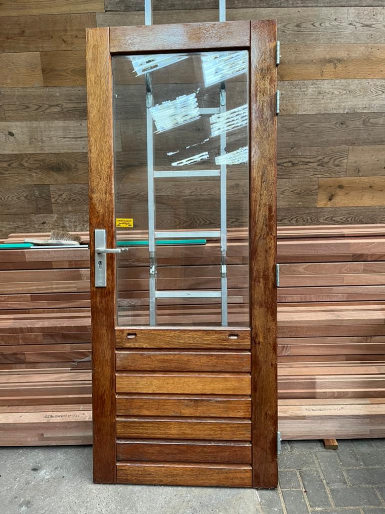 Hardhouten deur te koop., Doe-het-zelf en Verbouw, Deuren en Horren, Ophalen, Gebruikt, 80 tot 100 cm, Buitendeur