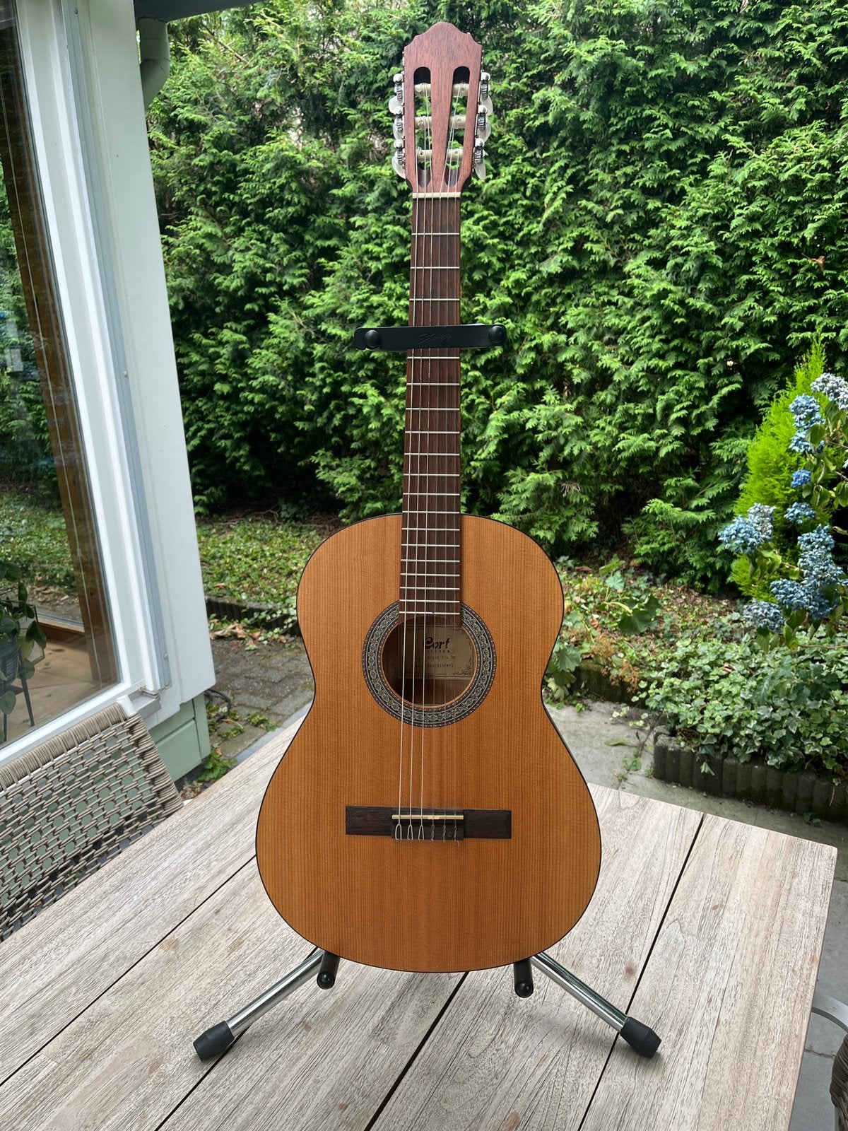 Klassieke (kleine) gitaar, Muziek en Instrumenten, Snaarinstrumenten | Gitaren | Akoestisch, Ophalen of Verzenden, Zo goed als nieuw
