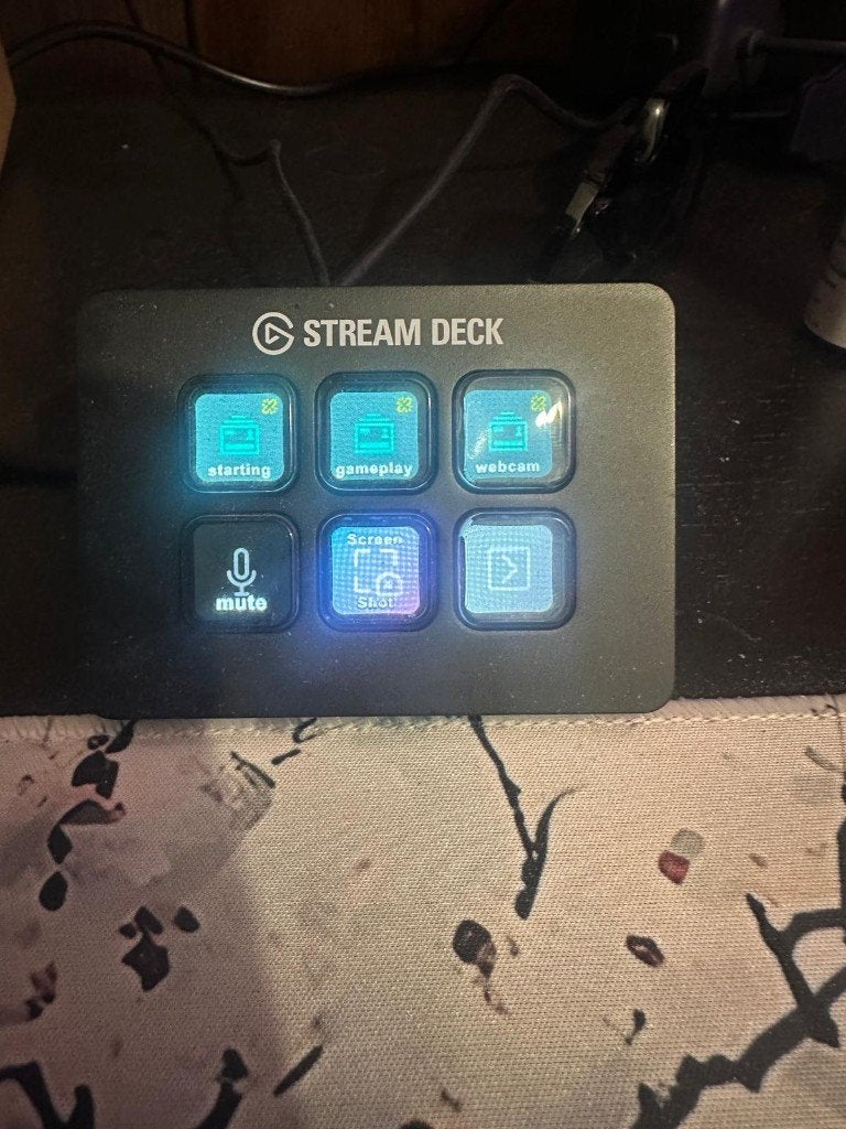 Elgato Stream Deck Mini – 6 knoppen – werkt goed, Computers en Software, Toetsenborden, Verzenden, Elgato Stream Deck, Bedraad