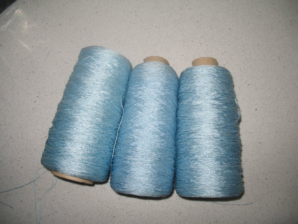 Galon Satijn Garen Glanzend Blauw Grote Konen*Mooi en Apart, Hobby en Vrije tijd, Breien en Haken, Ophalen, Nieuw, Breien of Haken