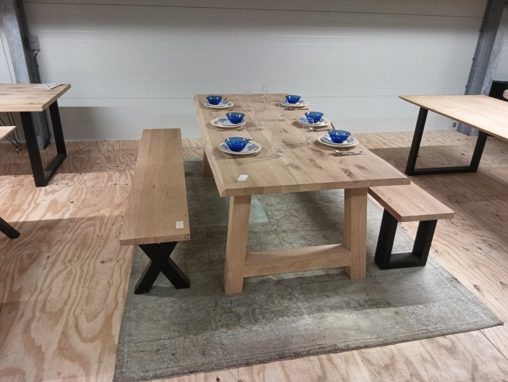 outlet tafel tafels eettafel eettafels bladen blad, Eikenhout, 200 cm of meer, Zo goed als nieuw, Rechthoekig