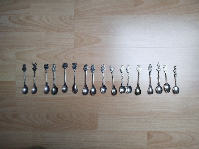 17 leuke vintage lepeltjes o.a. uit Nederland, Ophalen of Verzenden
