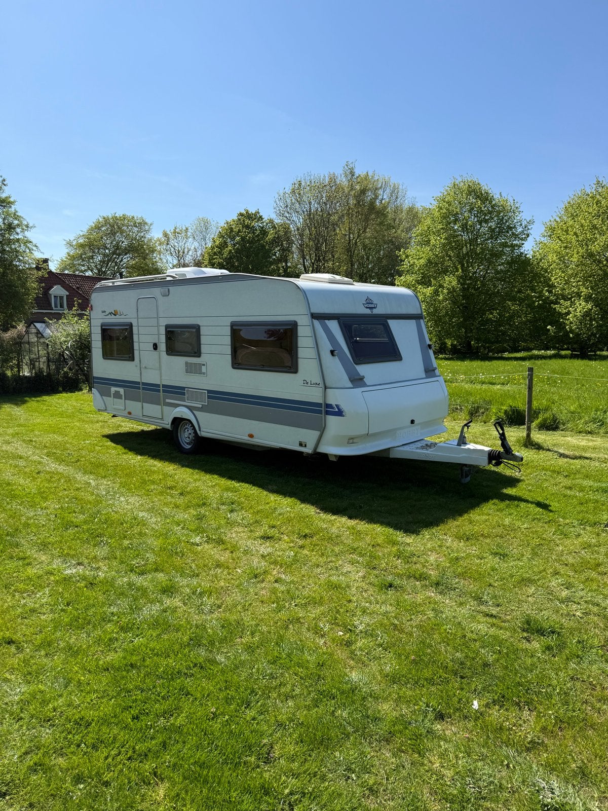 Hobby 495 UK Exclusive 1999 met Airco en Nieuwe Banden, Vast bed, Hobby, Airco, Particulier