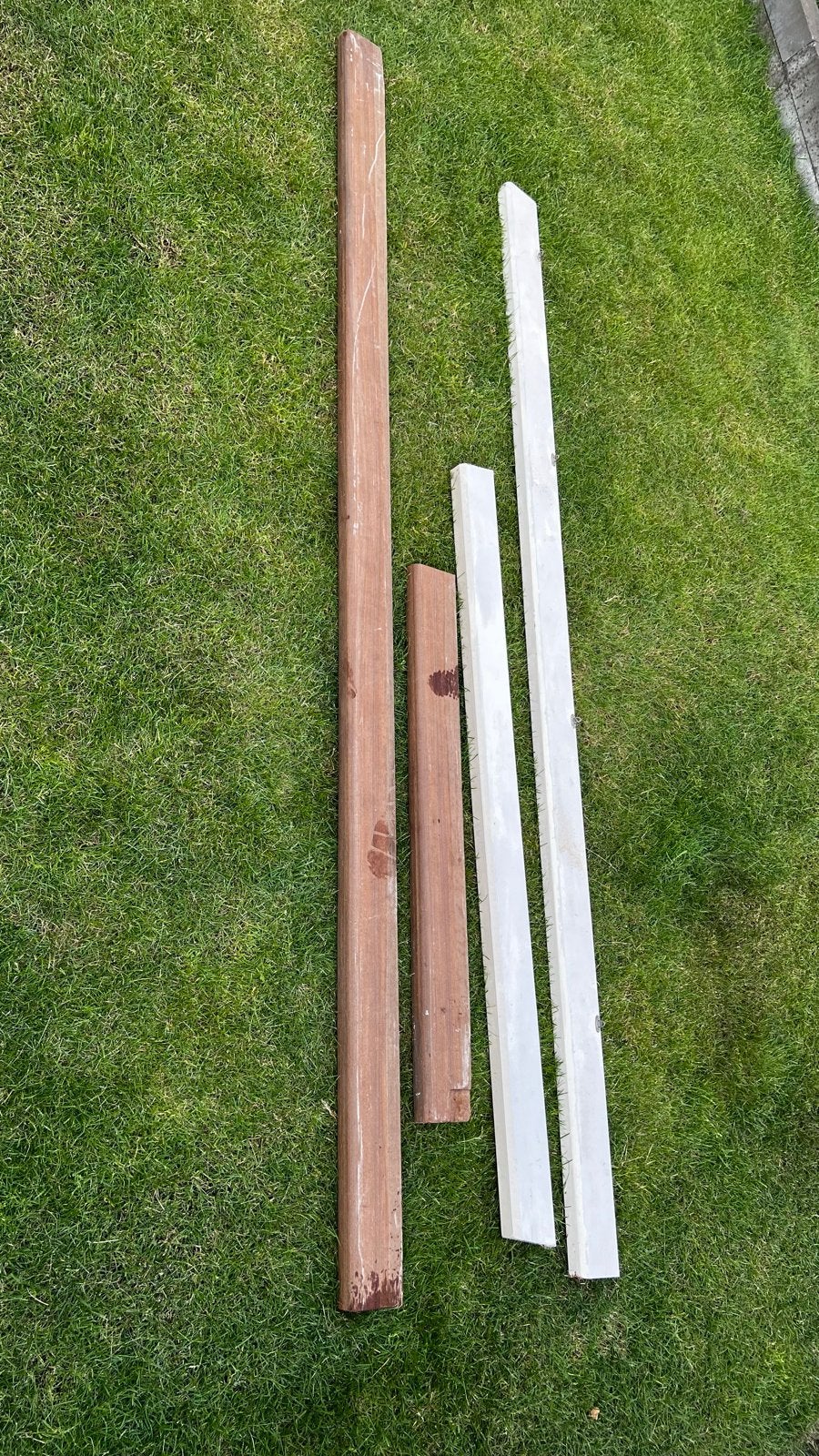 Diverse houten balken en planken, Doe-het-zelf en Verbouw, Gebruikt, Ophalen of Verzenden, Balk, Overige houtsoorten