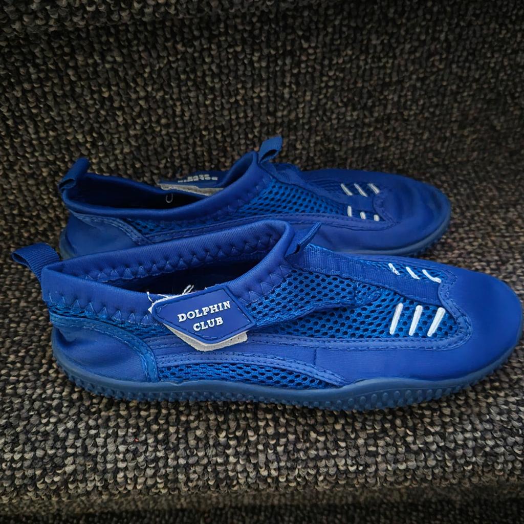 Waterschoenen maat 37 - Dolphin Club, Zeil- of Surfschoenen, Dolphin Club, Ophalen of Verzenden, Zo goed als nieuw