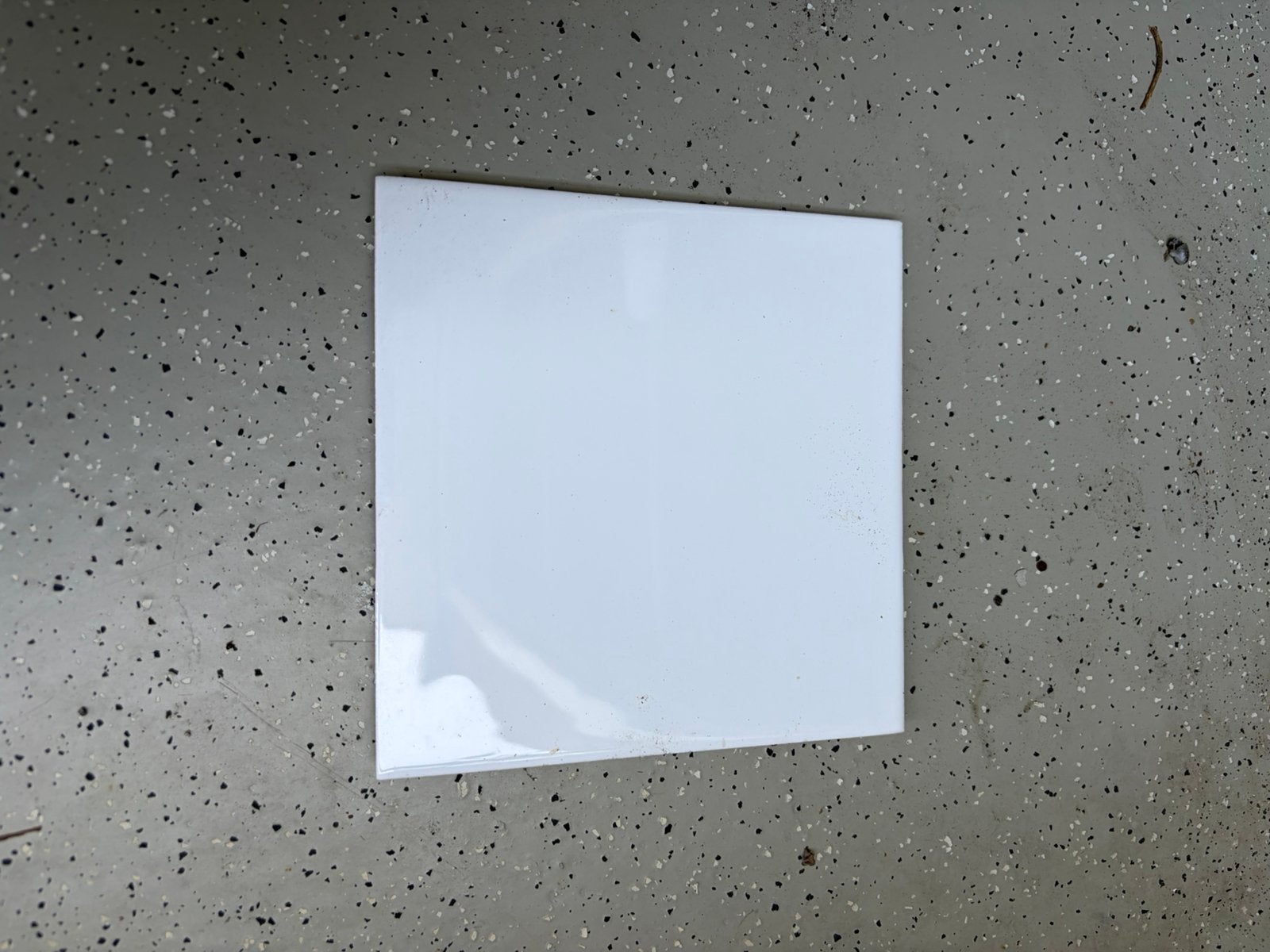 30 Witte wandtegels 15x15 cm, Ophalen, Nieuw, Minder dan 20 cm, Minder dan 5 m²