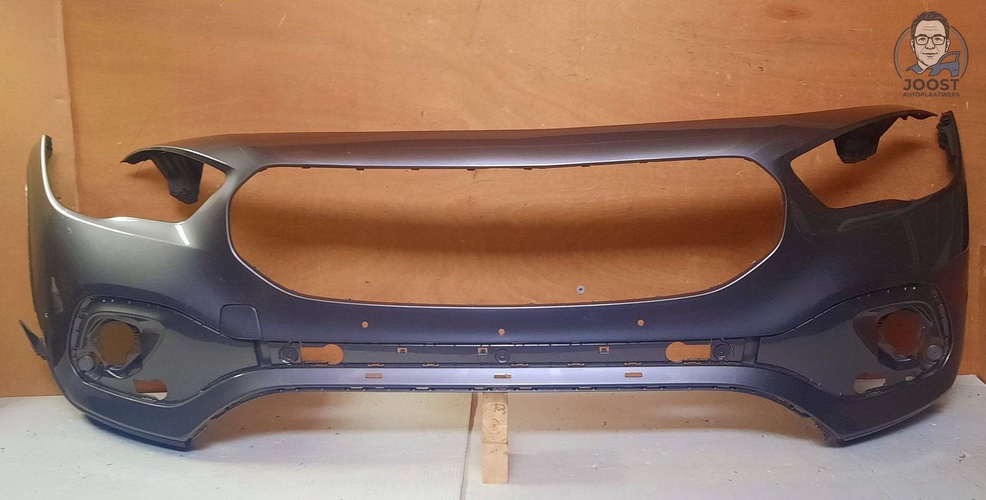 Voorbumper orgineel Mercedes GLA H247 v.a 2020 A2478858803, Auto-onderdelen, Gebruikt, Voor, -Mercedes-Benz AG, Ophalen of Verzenden