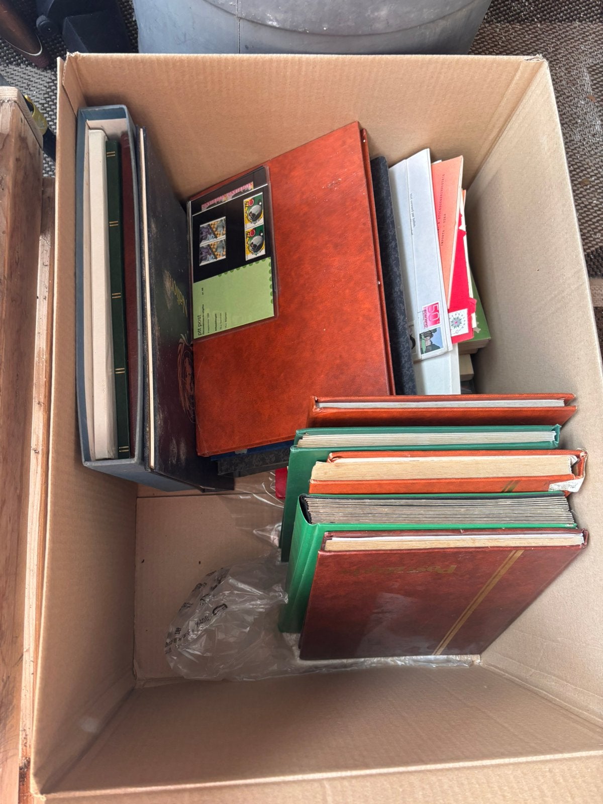 Boeken vol postzegels, Postzegels en Munten, Postzegels | Volle albums en Verzamelingen, Ophalen of Verzenden