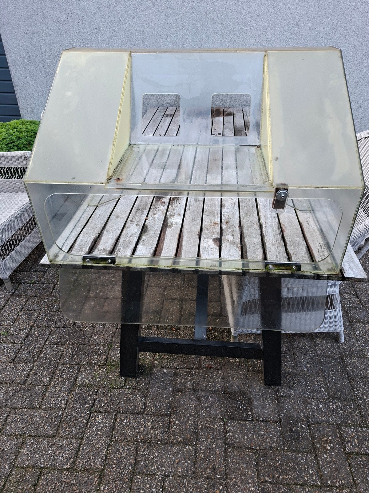 plexiglas  spoetnik voor duiven, Ophalen, Hout, Broedkooi of Kweekkooi