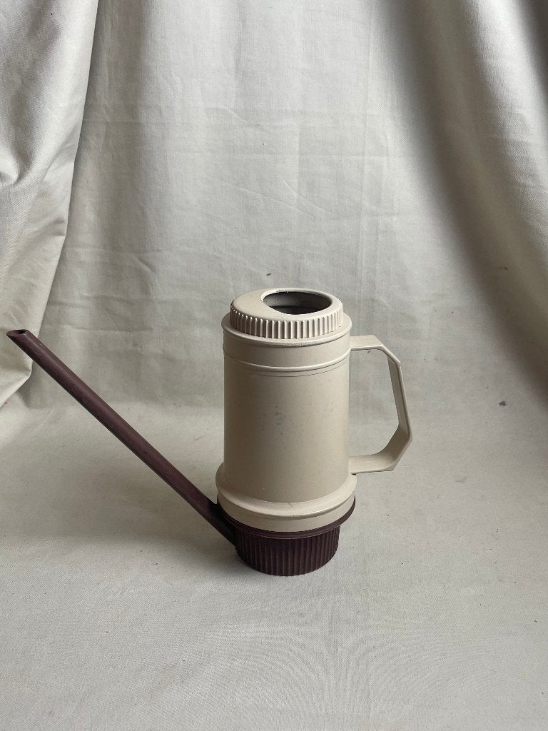 Vintage bruin beige gieter W.Germany jaren 70, Tuin en Terras, Gieters, Ophalen of Verzenden, Gebruikt, Kunststof