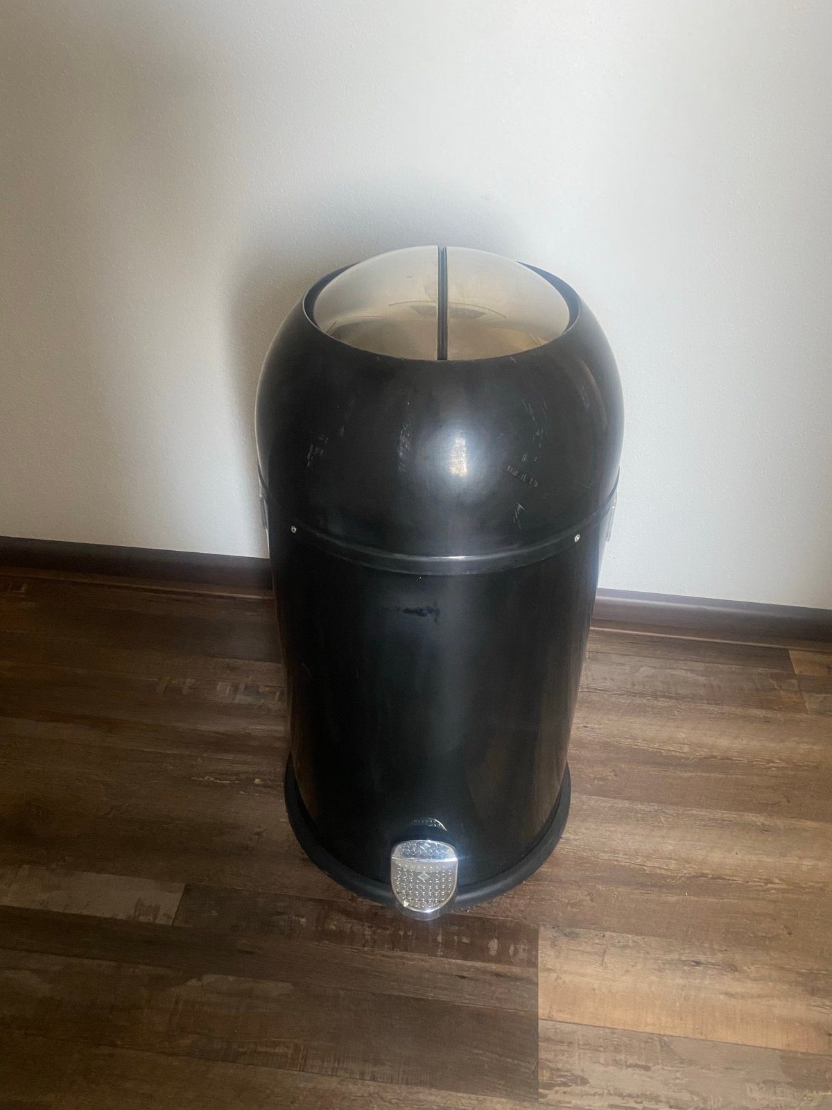 Wesco Kickmaster Vuilnisbak 33L - Zwart met Pedaal, Ophalen, Gebruikt, Met pedaal, Metaal