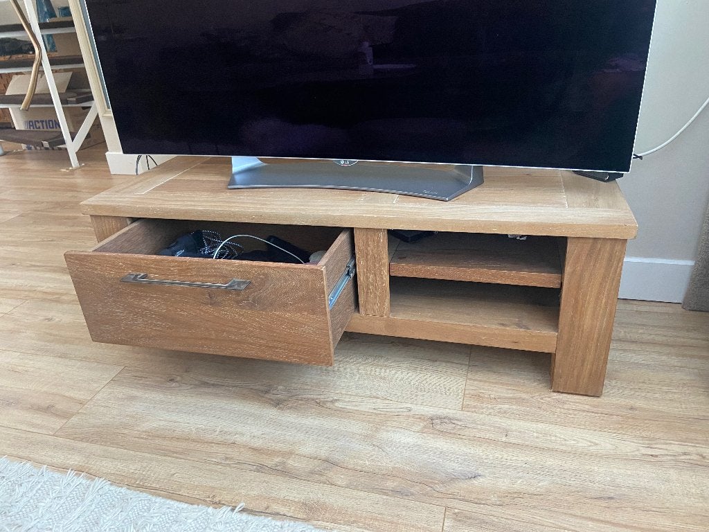Tv meubel, Ophalen, 100 tot 150 cm, Teakhout, Zo goed als nieuw