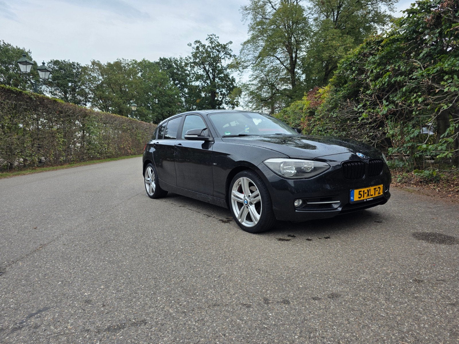BMW 1-Serie 118I 125KW 5DR 2012 Zwart, Auto's, 1-Serie, Achterwielaandrijving, 4 cilinders, Zwart