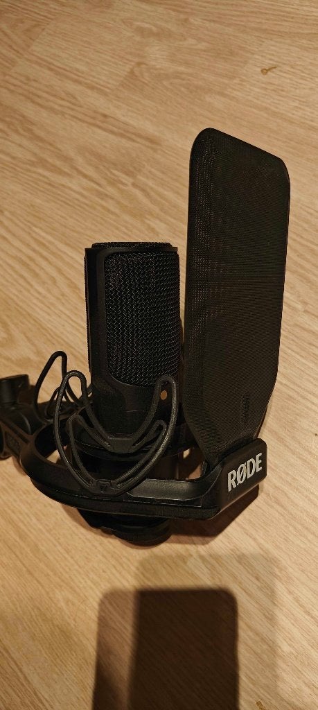 RODE NT-USB + SMR, Ophalen of Verzenden, Zo goed als nieuw, Studiomicrofoon