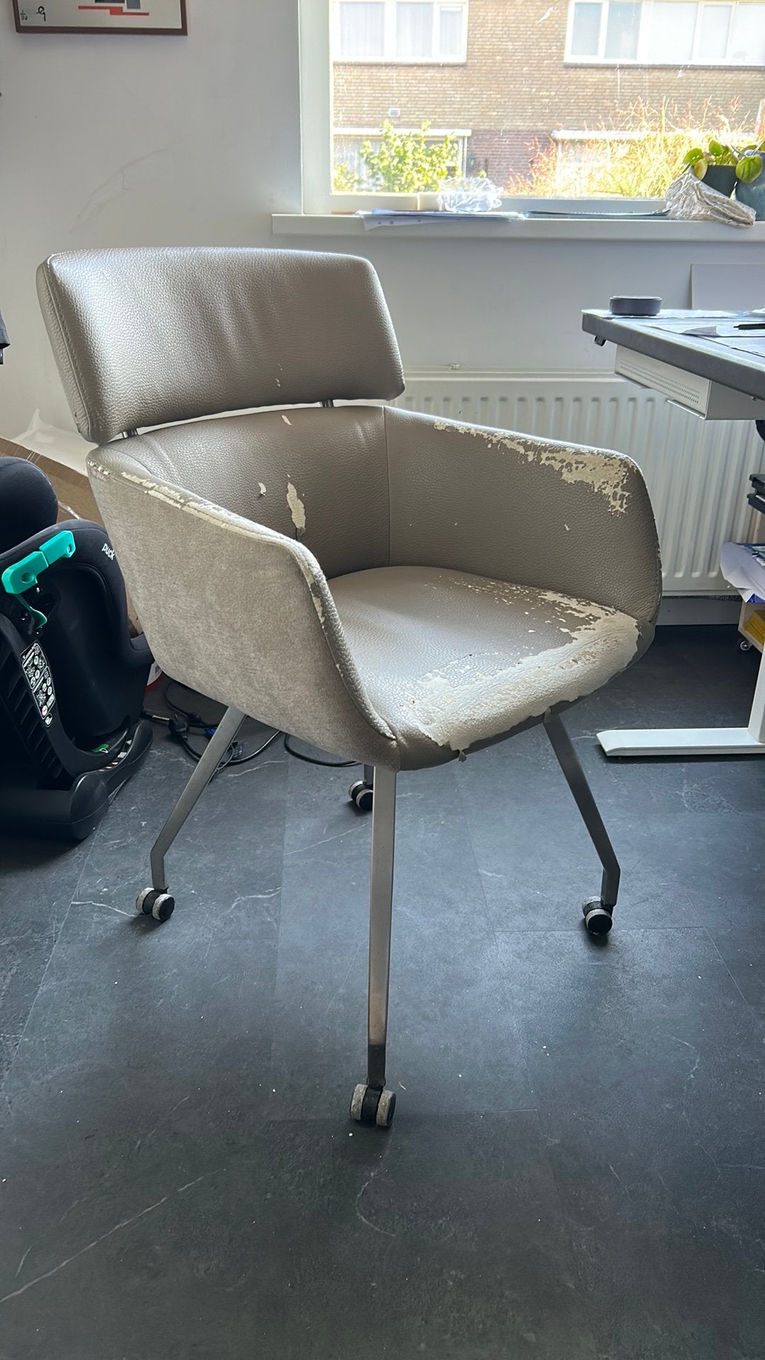 Gratis stoel op wielen, Ophalen, Gebruikt, Bruin, Eén