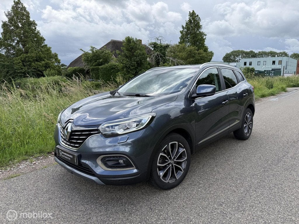 Renault Kadjar 1.3 TCe Intens / CarPlay / Dodehoek / Camera, Kadjar, Gebruikt, 4 cilinders, 700 kg