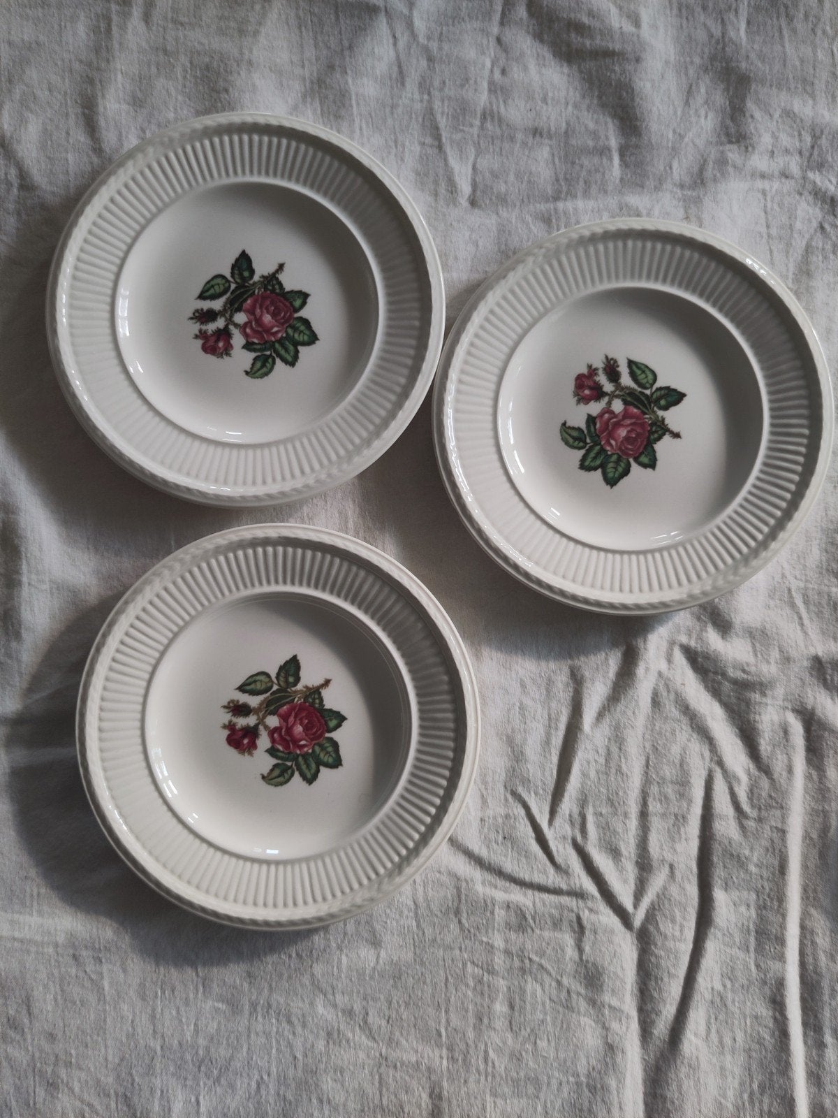 Wedgwood Moss Rose schoteltjes - Set van 3, Ophalen of Verzenden