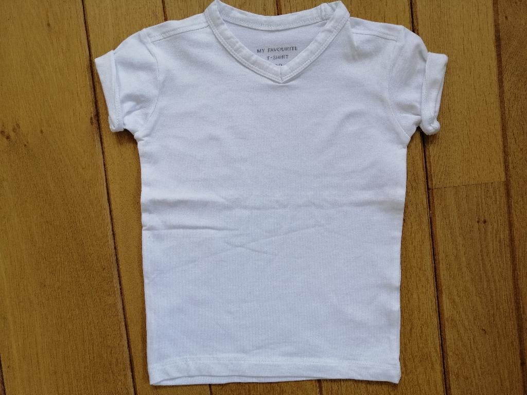 MY FAVOURITE t- shirt wit met V- hals maat 92, Ophalen of Verzenden, Zo goed als nieuw, Jongen, Shirt of Longsleeve