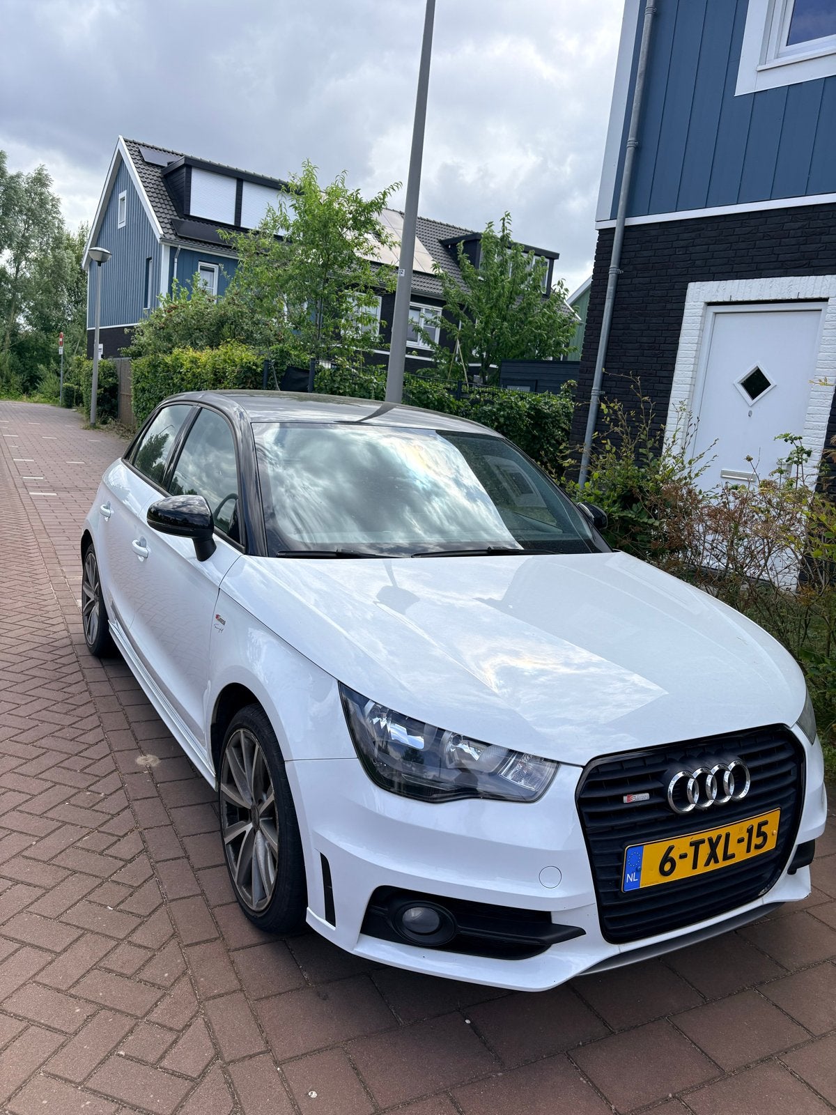 Audi A1 1.2 Tfsi 63KW SB 2014 Wit sportback s line, Stof, 4 cilinders, Wit, Origineel Nederlands