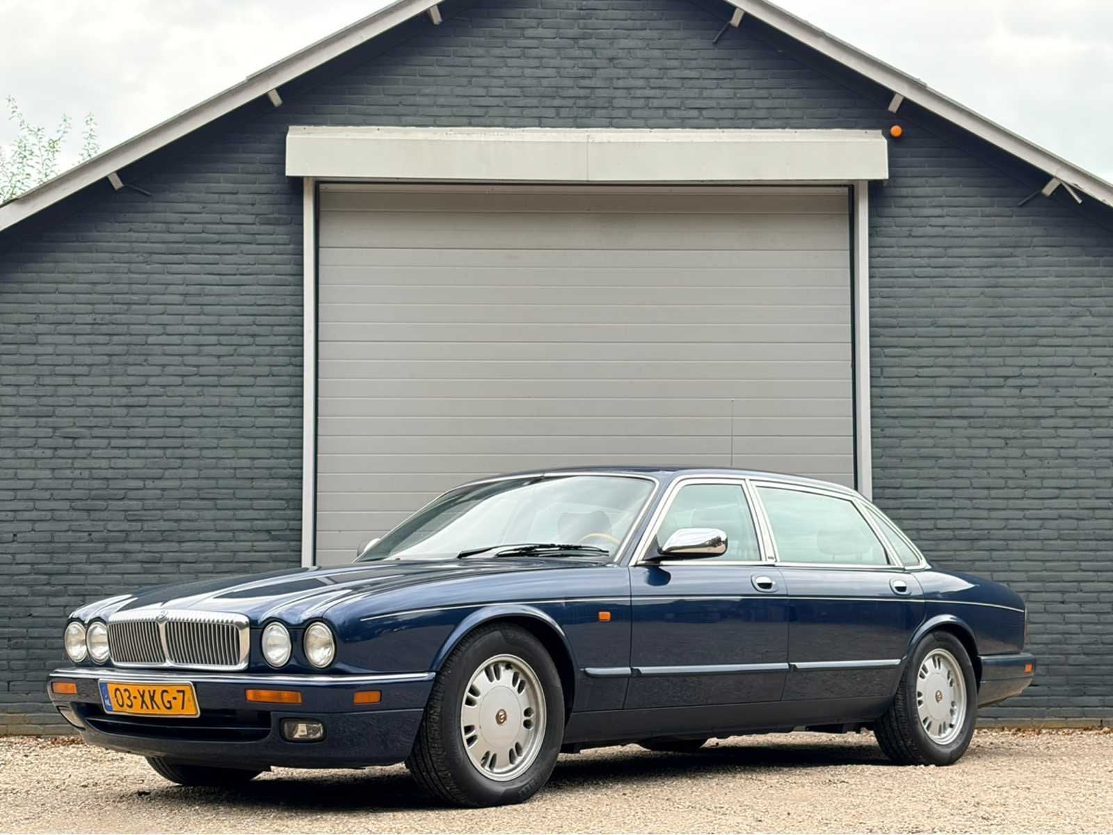 1995 Daimler 4.0 automaat 4.0 SIX Personenauto, Auto's, Gebruikt, Blauw, Bedrijf, Sedan