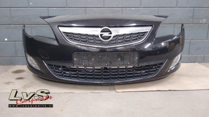 Voorbumper van een Opel Astra, Auto-onderdelen, Gebruikt, -, -, Opel