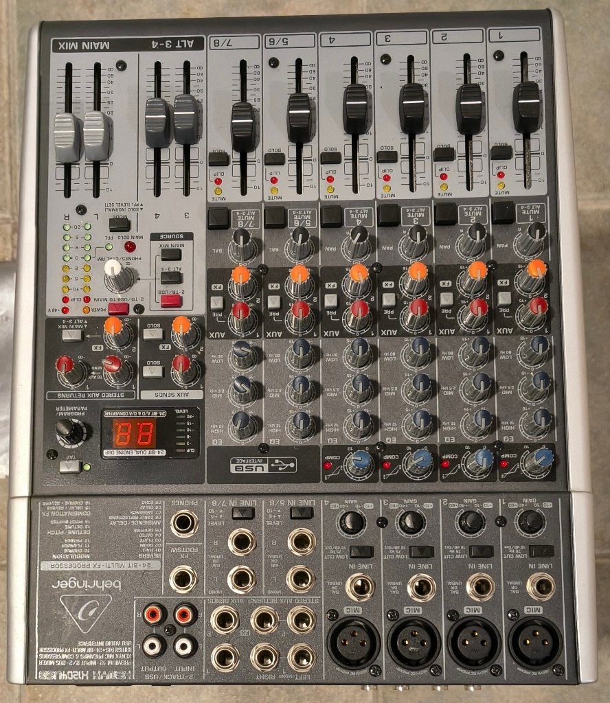 Behringer USB mengpaneel, Muziek en Instrumenten, Ophalen, Zo goed als nieuw, 5 tot 10 kanalen, Microfooningang
