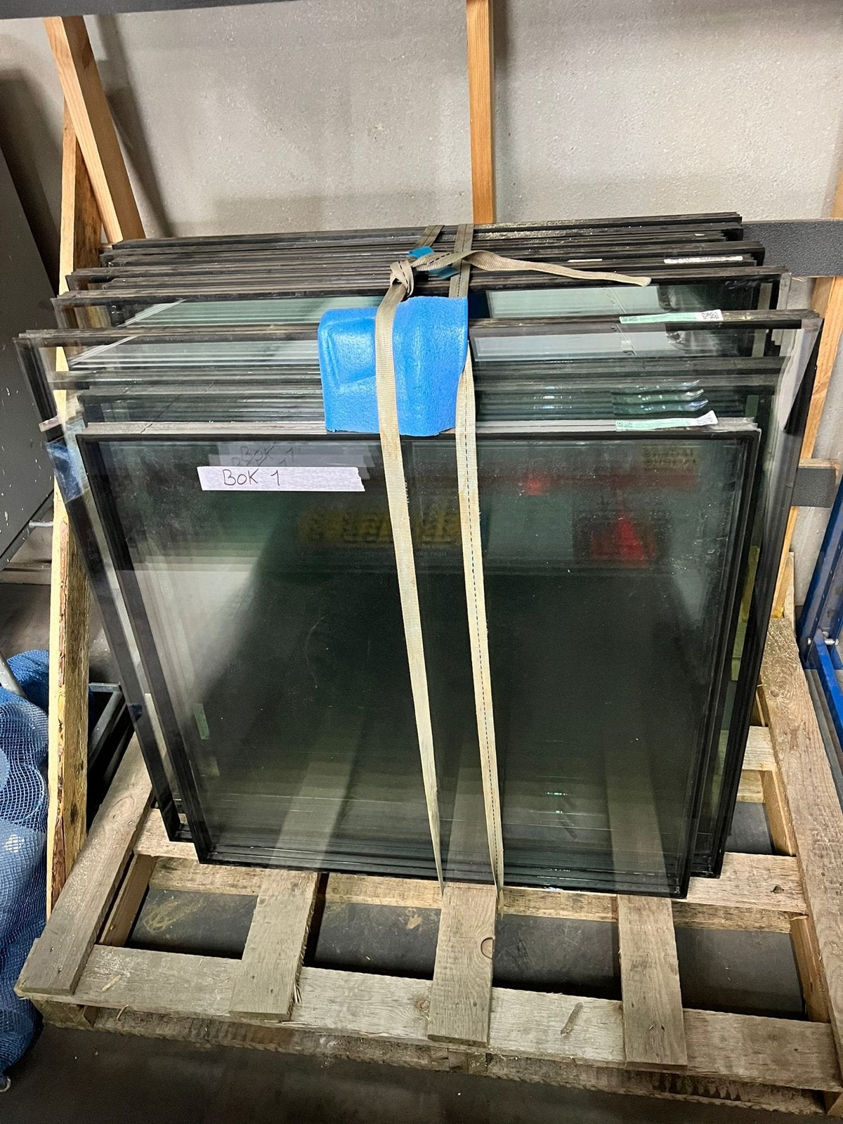 Diverse partij tripel glas, Ophalen, Nieuw, Gevelraam of Ruit, 80 tot 120 cm